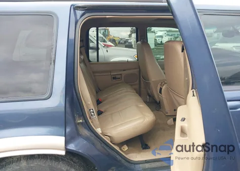 2000 Ford Explorer Eddie Bauer z USA, uszkodzony, nr VIN 1FMDU74E4YZC03951